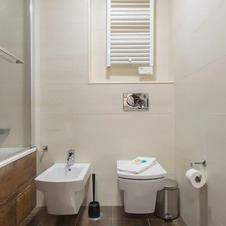 Lovelystay - Saldanha Valmor Terrace * Лісабон