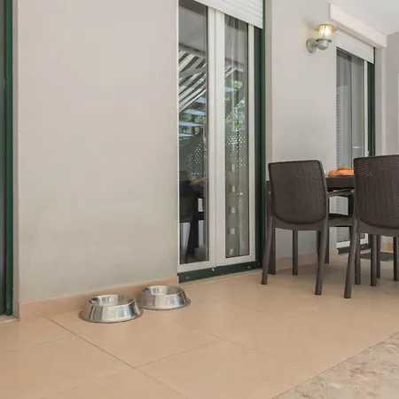 Апартаменти Lovelystay - Saldanha Valmor Terrace